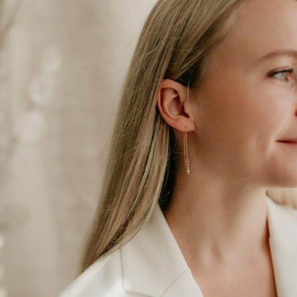 Doorhaal oorbel goud