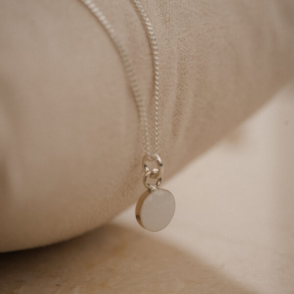 moedermelk 4 mm hanger zilver